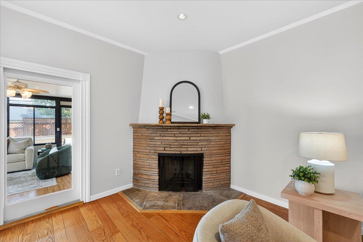 Detail Gallery Image 8 of 41 For 1656 Lassen Way, Burlingame,  CA 94010 - 3 Beds | 2 Baths