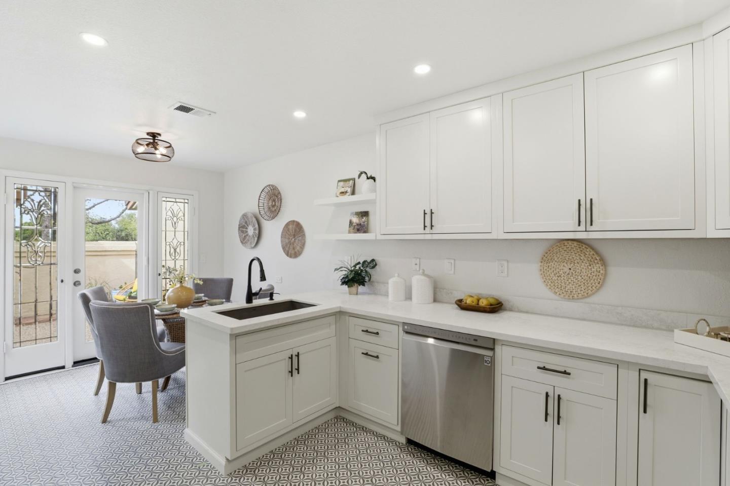 Photo #10: ML82039324 Listing: Photo #10