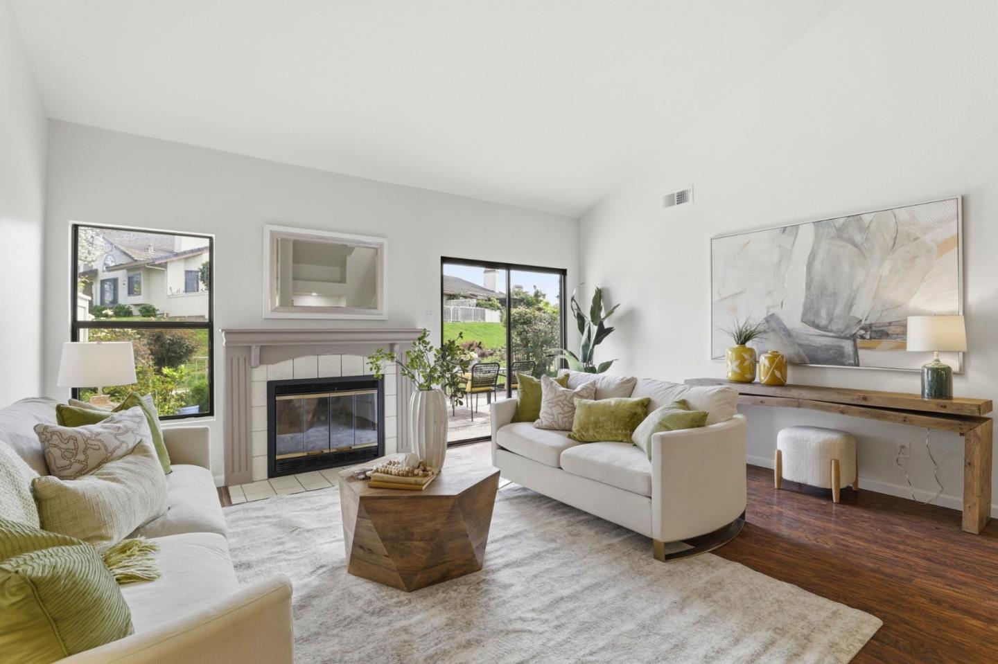 Photo #2: ML82039324 Listing: Photo #2