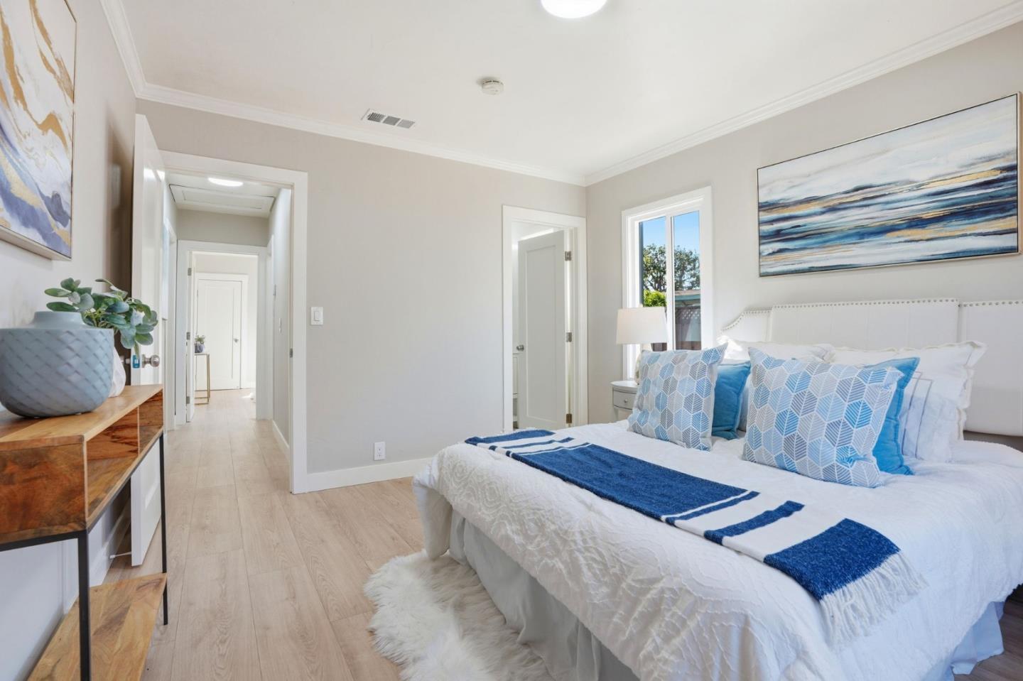 Detail Gallery Image 18 of 26 For 429 Daisy Ln, East Palo Alto,  CA 94303 - 3 Beds | 2 Baths