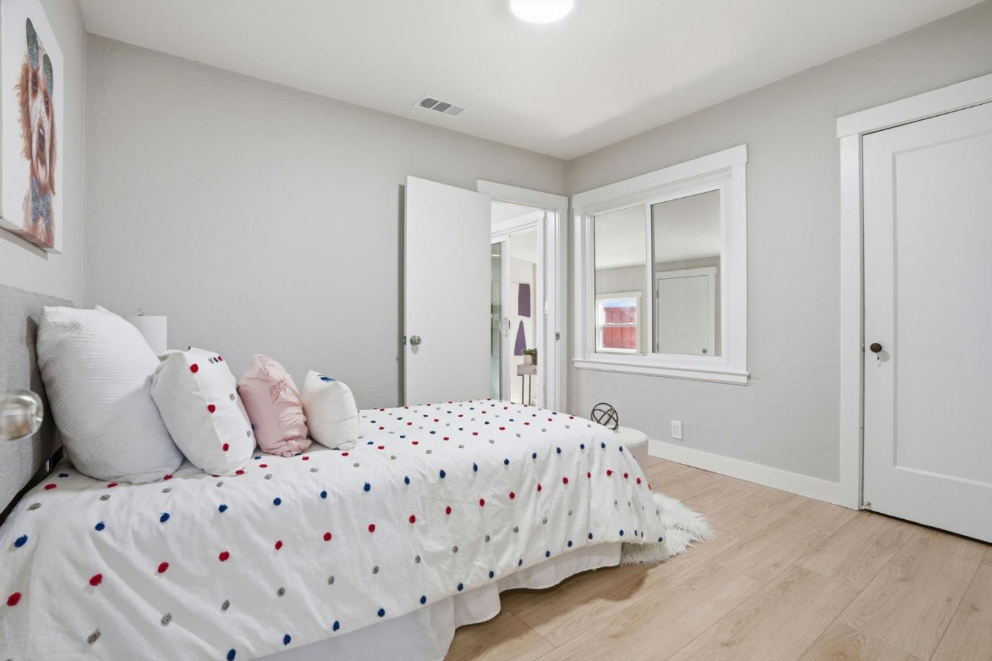 Detail Gallery Image 21 of 26 For 429 Daisy Ln, East Palo Alto,  CA 94303 - 3 Beds | 2 Baths