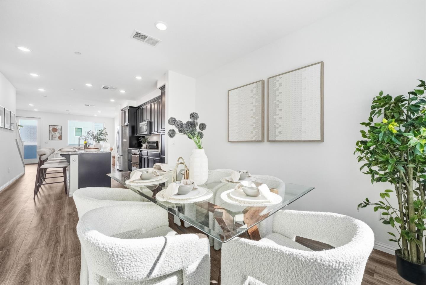 Photo #12: ML82039328 Listing: Photo #12