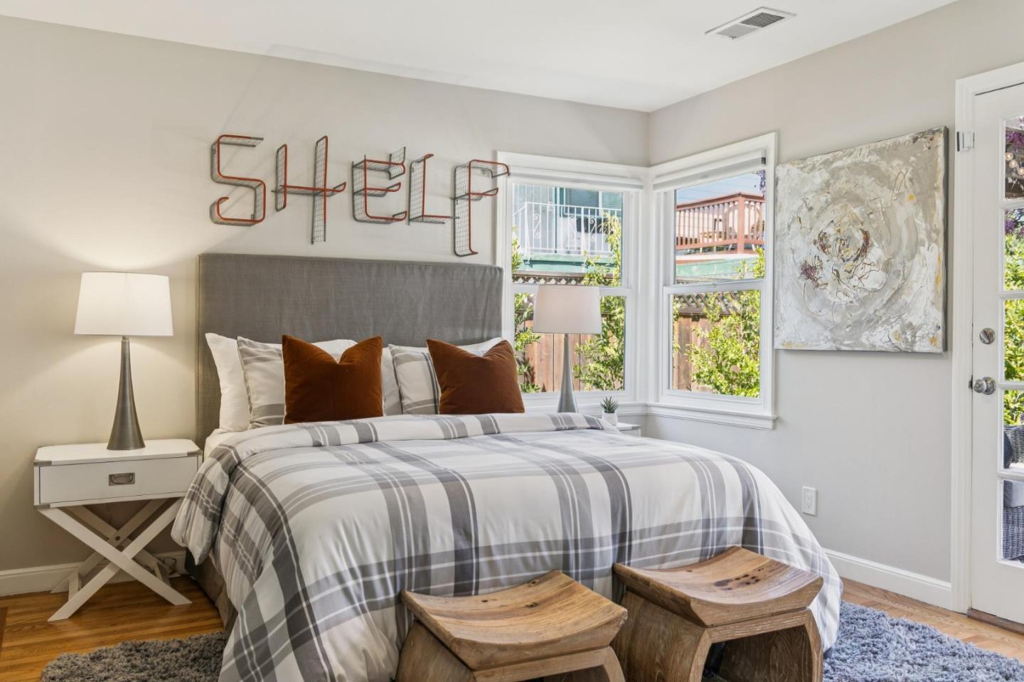 Detail Gallery Image 28 of 44 For 1341 Valota Rd, Redwood City,  CA 94061 - 3 Beds | 2 Baths