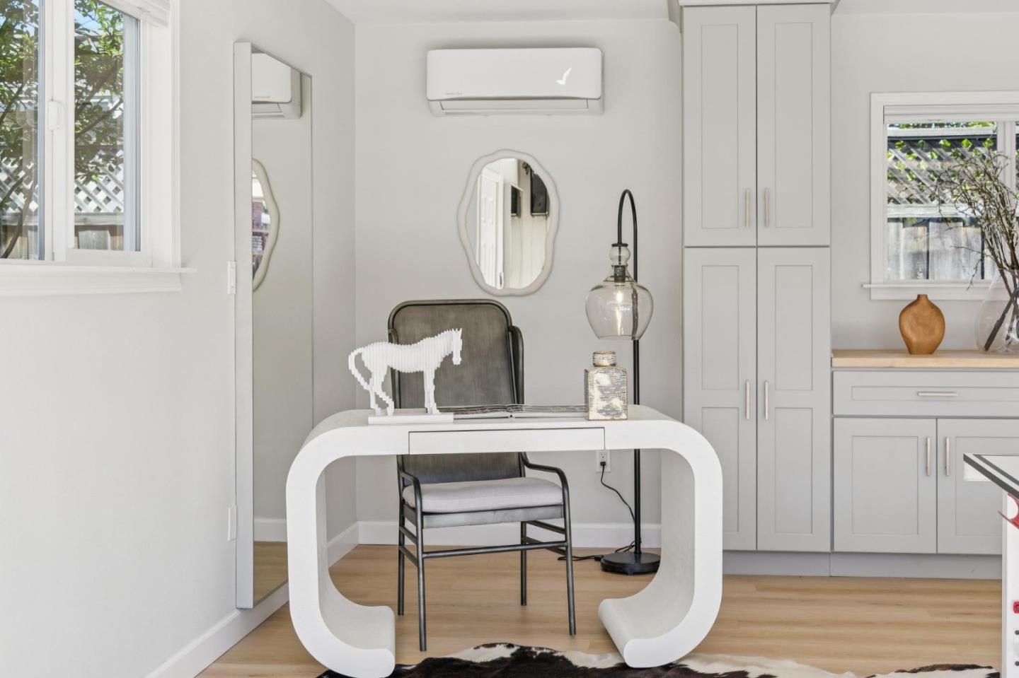 Detail Gallery Image 39 of 44 For 1341 Valota Rd, Redwood City,  CA 94061 - 3 Beds | 2 Baths