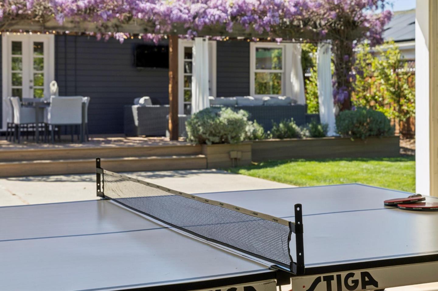 Detail Gallery Image 42 of 44 For 1341 Valota Rd, Redwood City,  CA 94061 - 3 Beds | 2 Baths