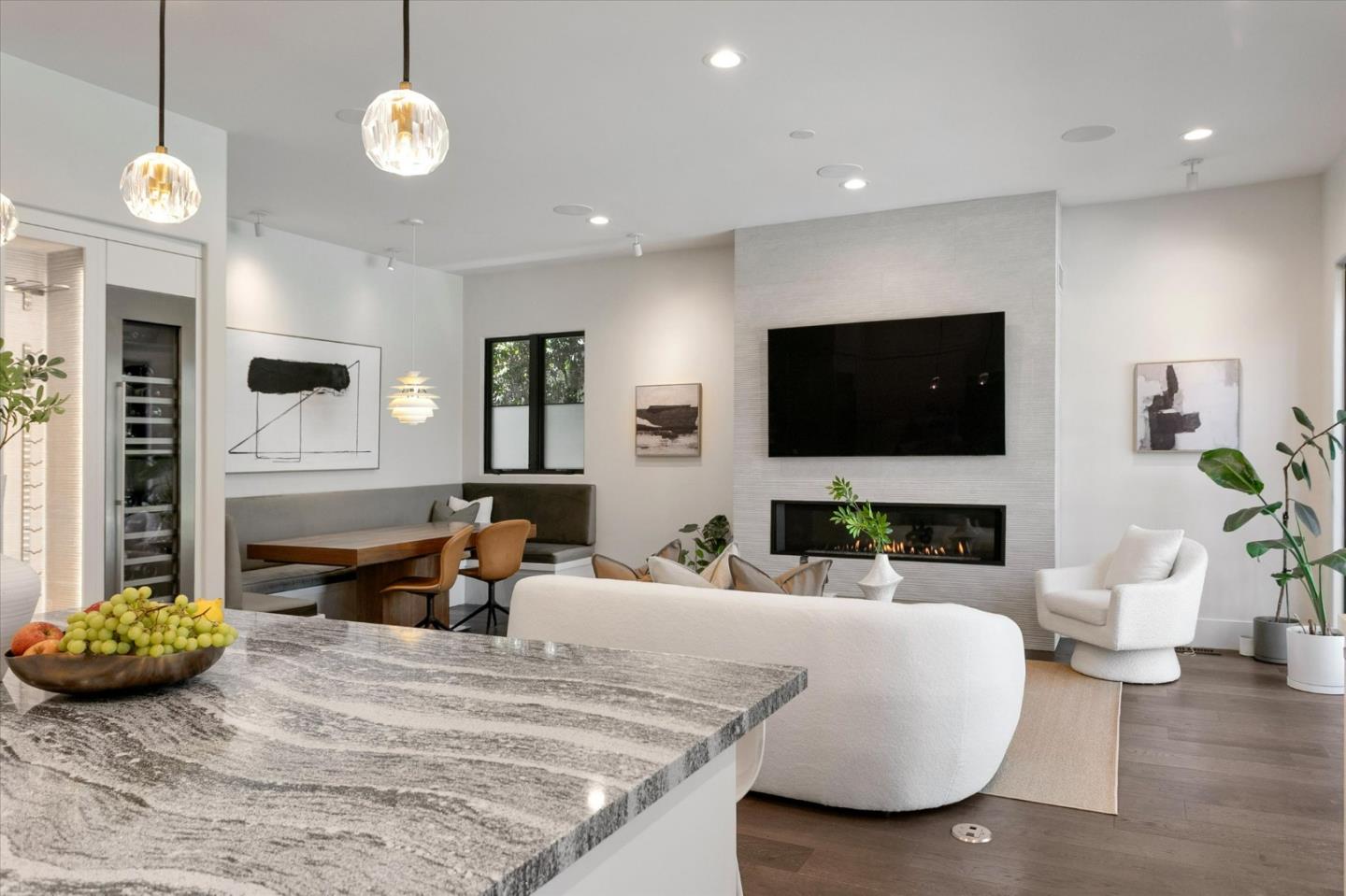 Detail Gallery Image 21 of 54 For 1471 Richards Ave, San Jose,  CA 95125 - 4 Beds | 3/1 Baths