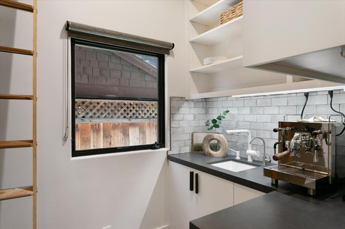 Detail Gallery Image 24 of 54 For 1471 Richards Ave, San Jose,  CA 95125 - 4 Beds | 3/1 Baths