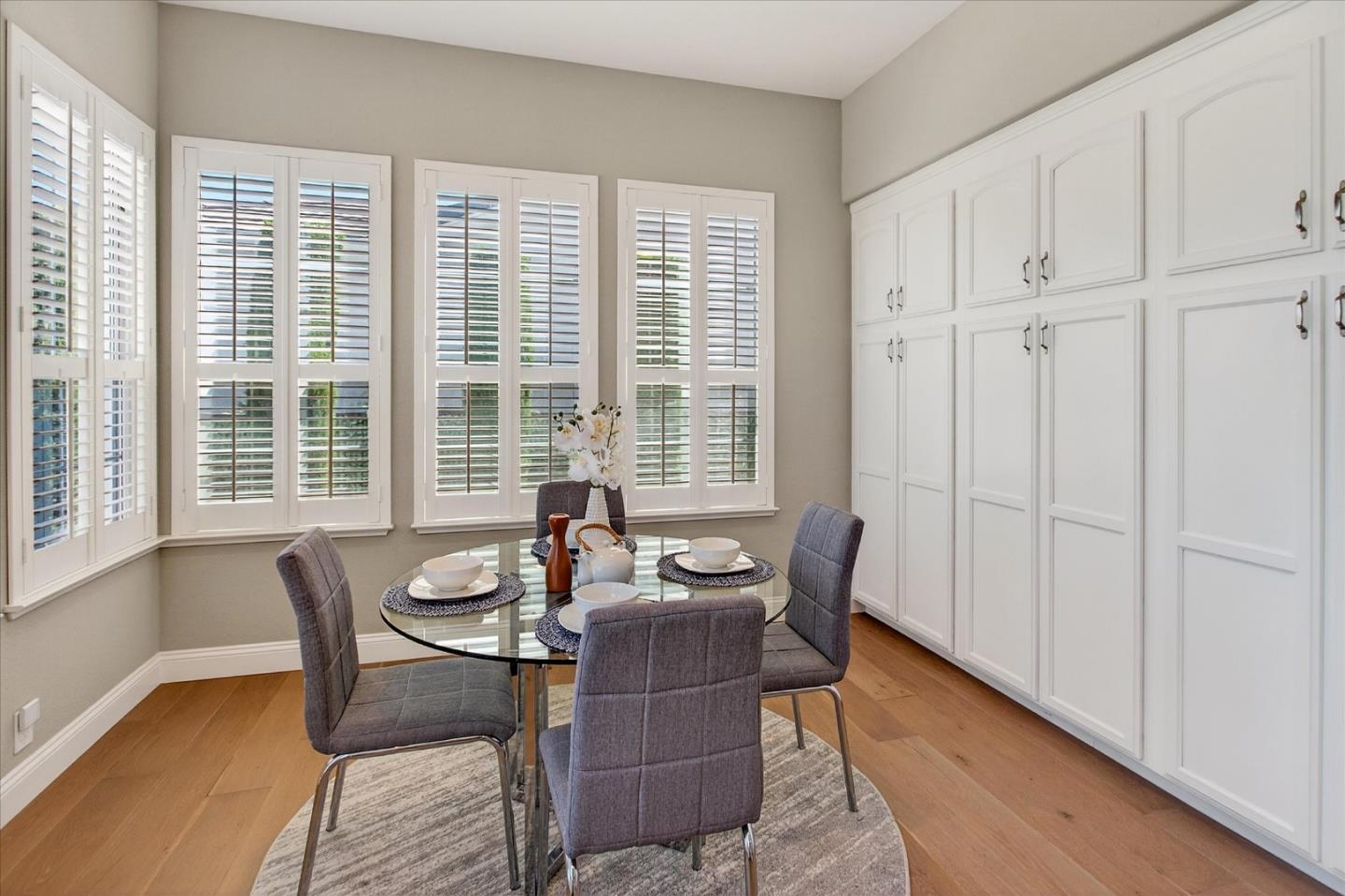 Detail Gallery Image 12 of 70 For 5200 Birkdale Way, San Jose,  CA 95138 - 4 Beds | 3/1 Baths