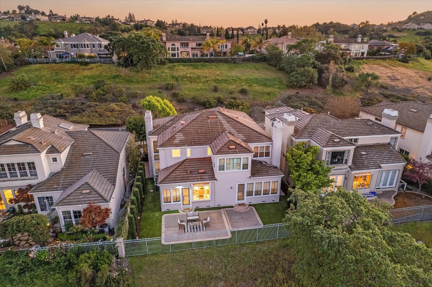 Detail Gallery Image 42 of 70 For 5200 Birkdale Way, San Jose,  CA 95138 - 4 Beds | 3/1 Baths