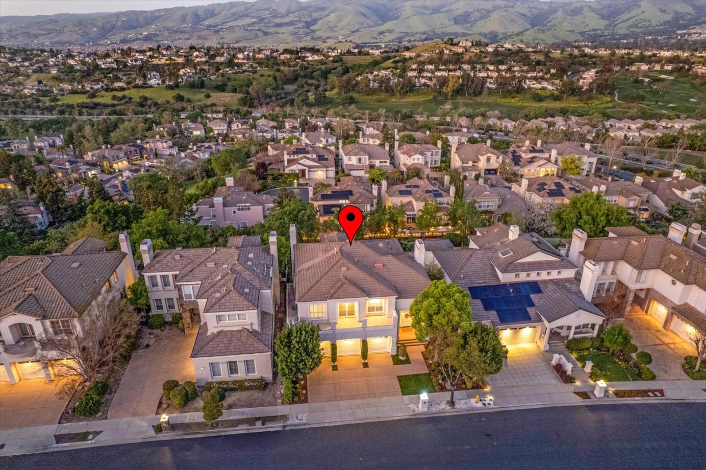 Detail Gallery Image 43 of 70 For 5200 Birkdale Way, San Jose,  CA 95138 - 4 Beds | 3/1 Baths