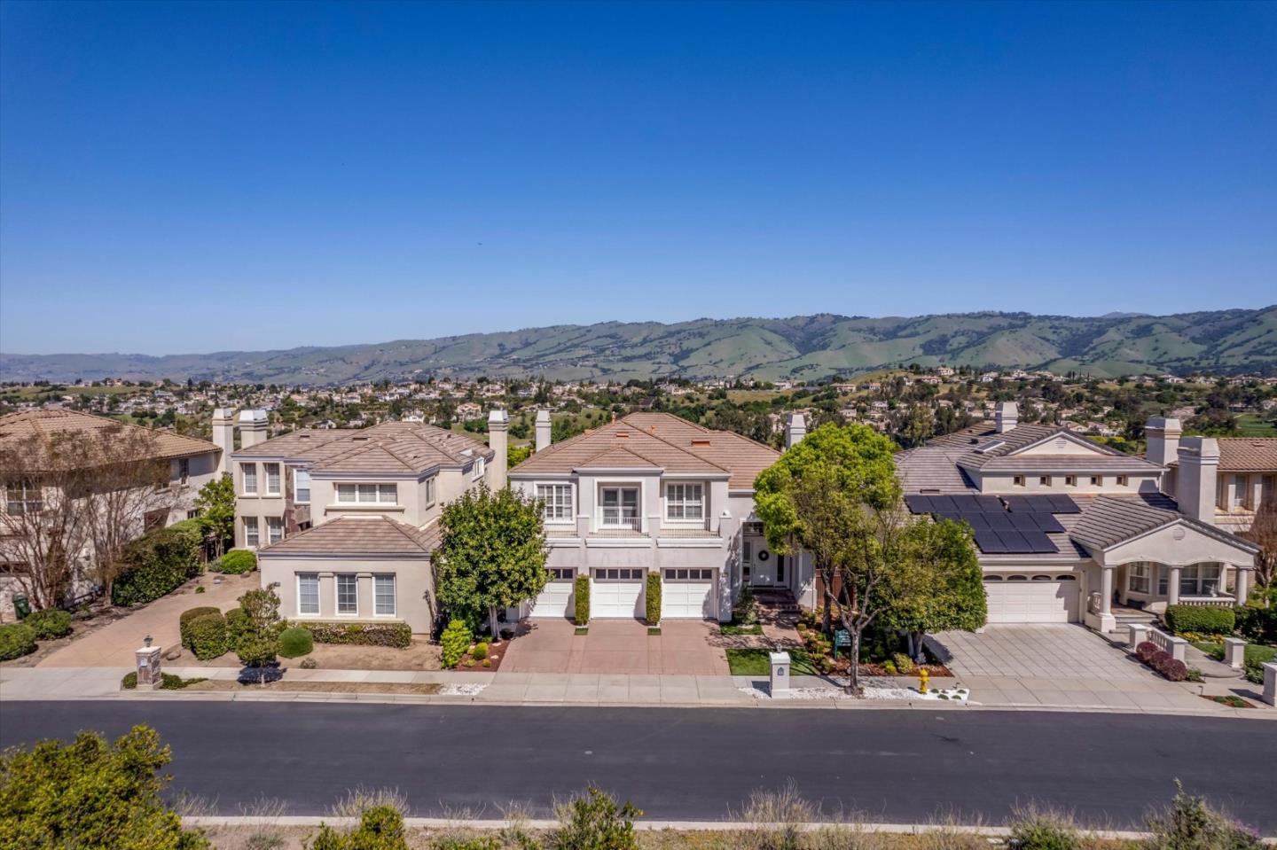 Detail Gallery Image 53 of 70 For 5200 Birkdale Way, San Jose,  CA 95138 - 4 Beds | 3/1 Baths