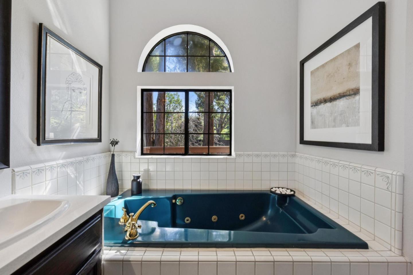 Detail Gallery Image 31 of 49 For 892 Saint Joseph Ave, Los Altos,  CA 94024 - 4 Beds | 3/1 Baths