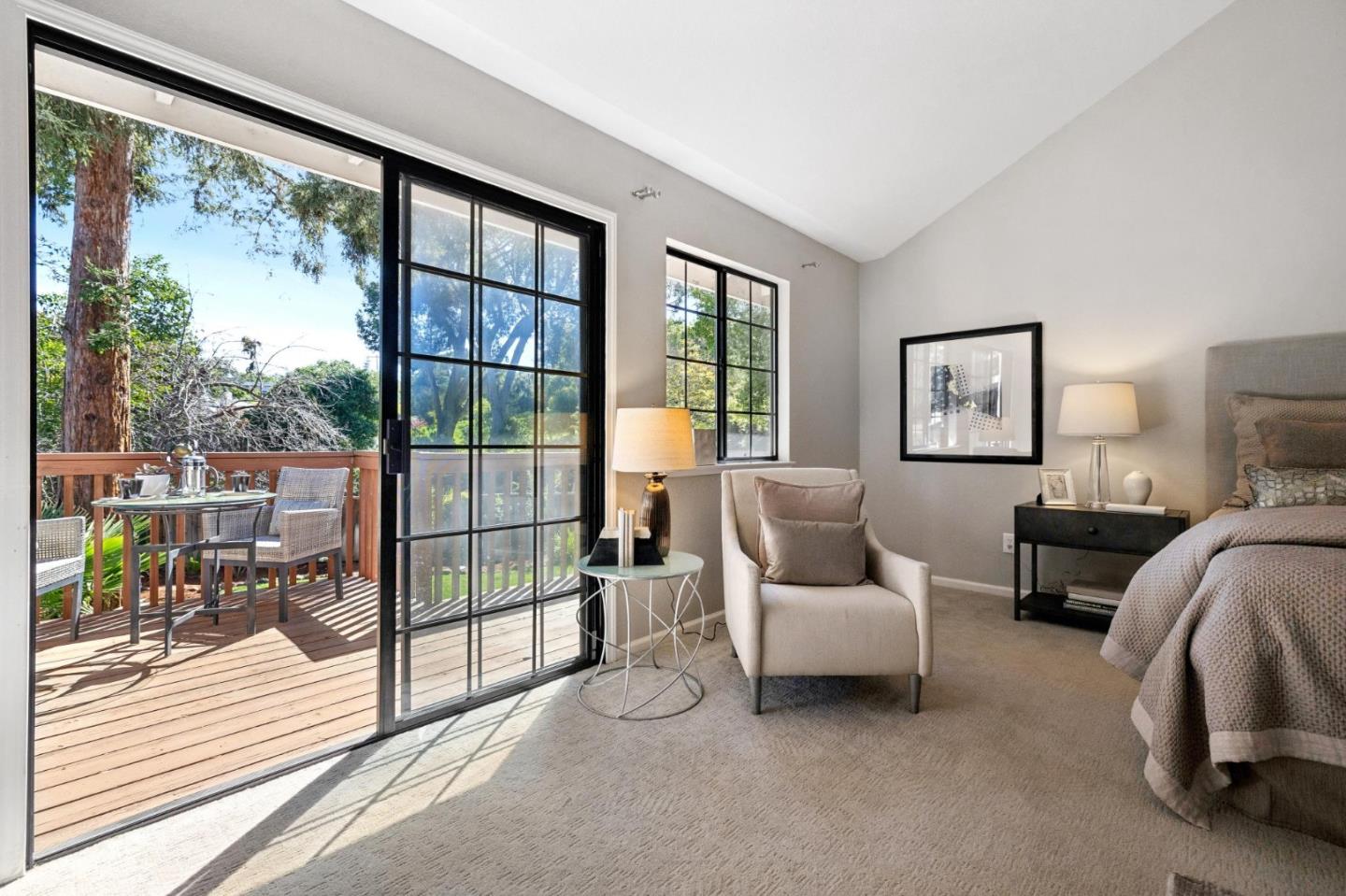 Detail Gallery Image 32 of 49 For 892 Saint Joseph Ave, Los Altos,  CA 94024 - 4 Beds | 3/1 Baths