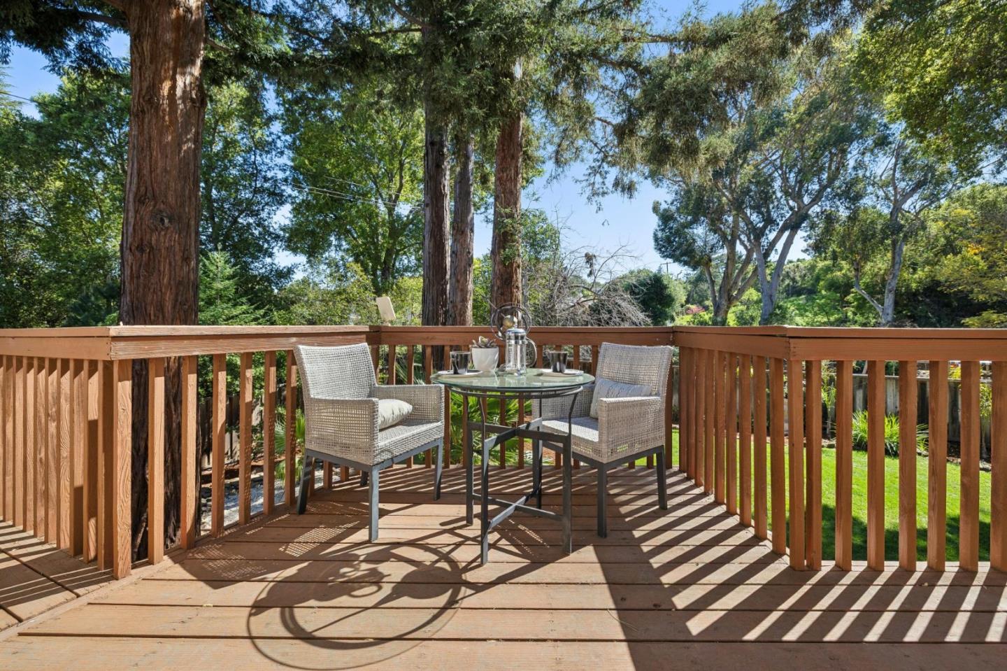 Detail Gallery Image 33 of 49 For 892 Saint Joseph Ave, Los Altos,  CA 94024 - 4 Beds | 3/1 Baths