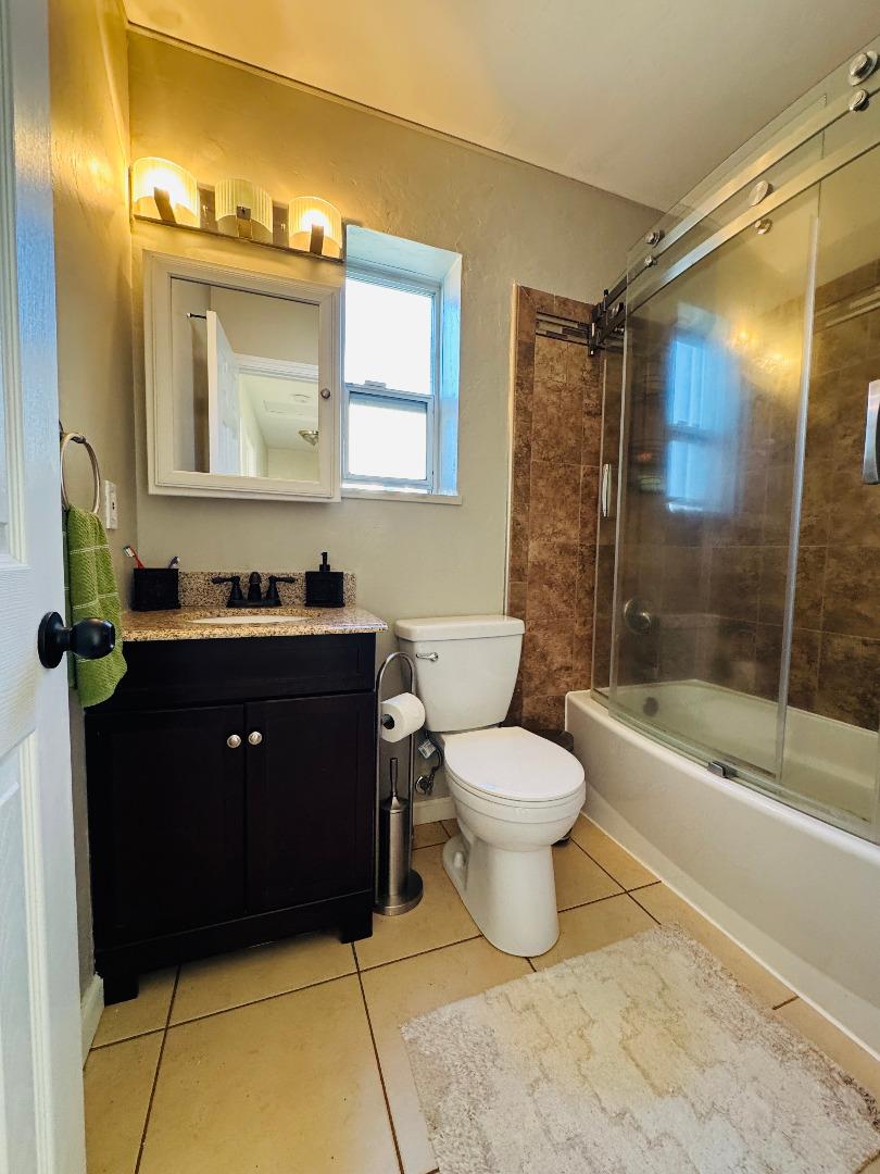 Detail Gallery Image 21 of 33 For 3137 Seacrest Ave #5,  Marina,  CA 93933 - 3 Beds | 2/1 Baths