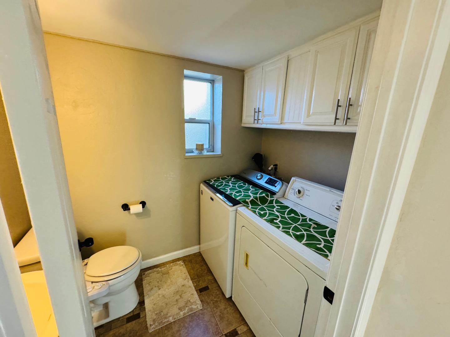 Detail Gallery Image 23 of 33 For 3137 Seacrest Ave #5,  Marina,  CA 93933 - 3 Beds | 2/1 Baths