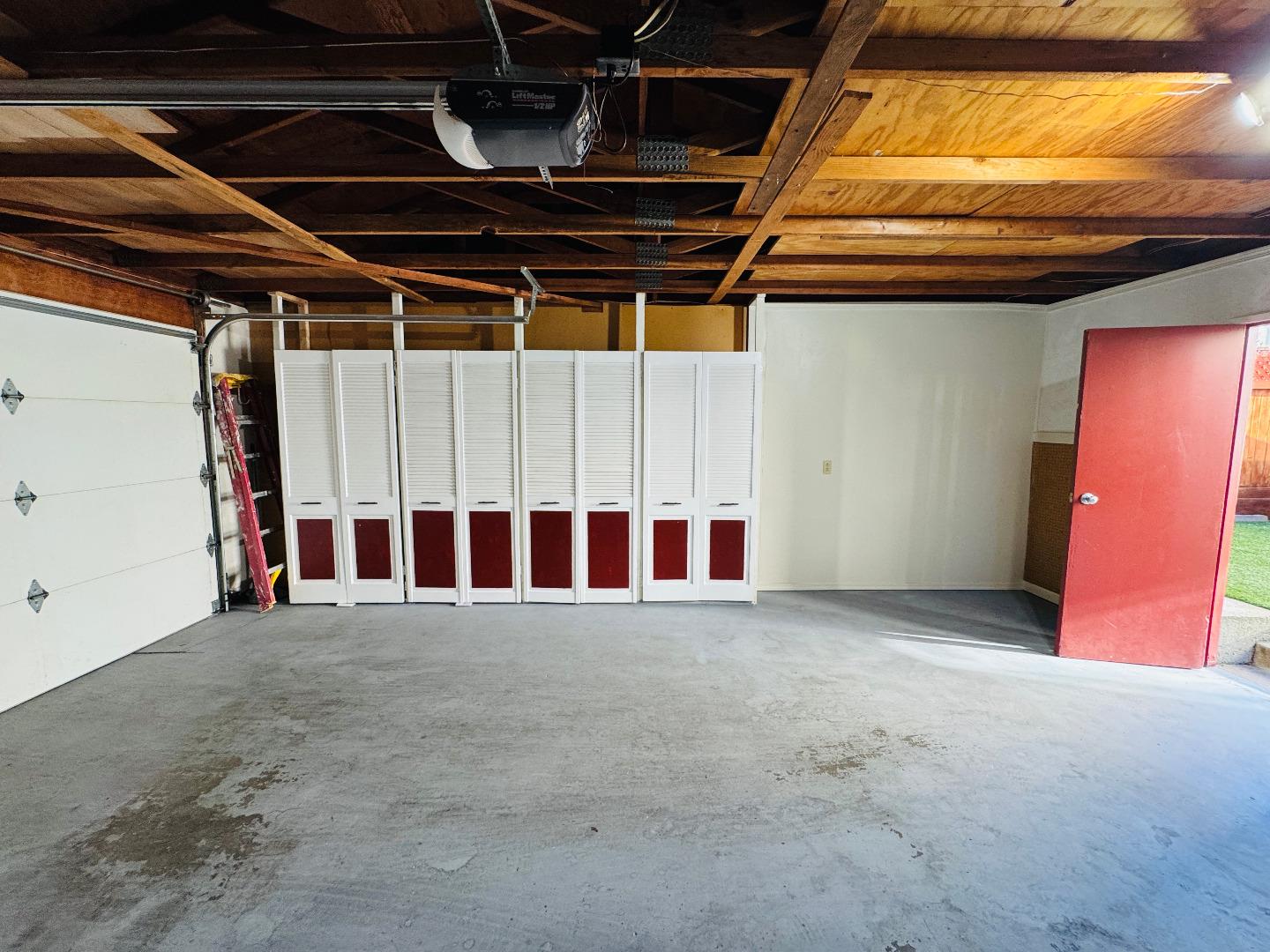 Detail Gallery Image 29 of 33 For 3137 Seacrest Ave #5,  Marina,  CA 93933 - 3 Beds | 2/1 Baths