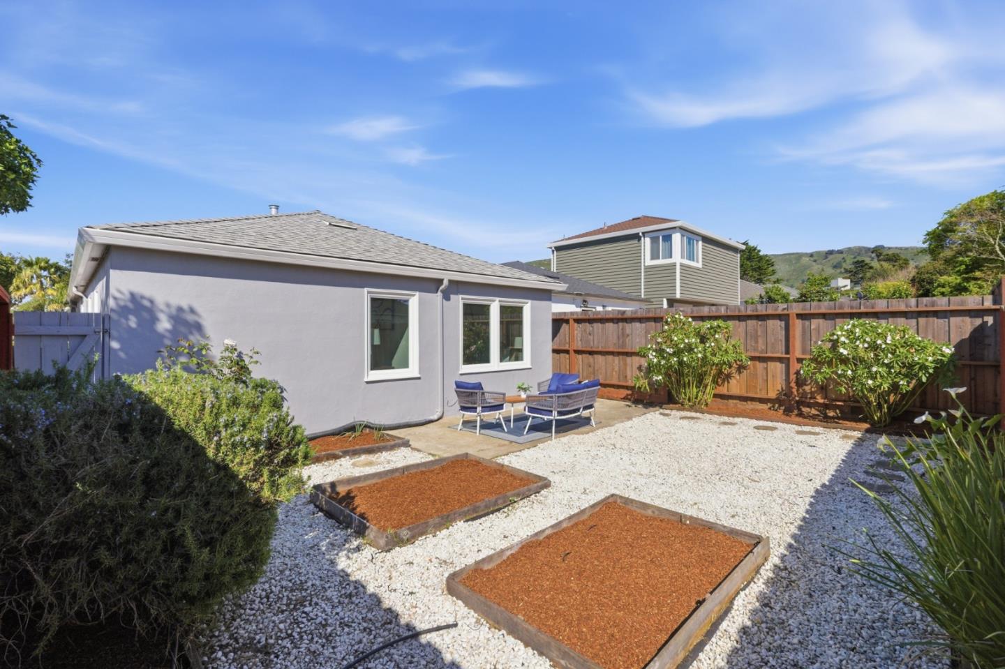 Detail Gallery Image 29 of 39 For 504 B St, Colma,  CA 94014 - 3 Beds | 1 Baths