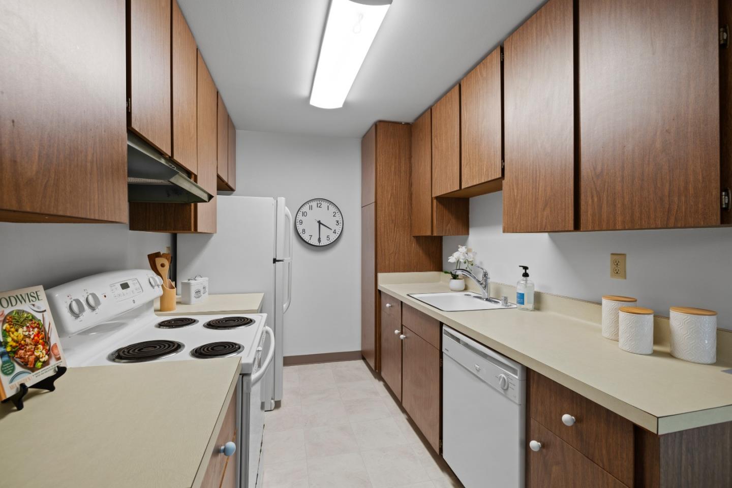 Photo #9: ML82039341 Listing: Photo #9