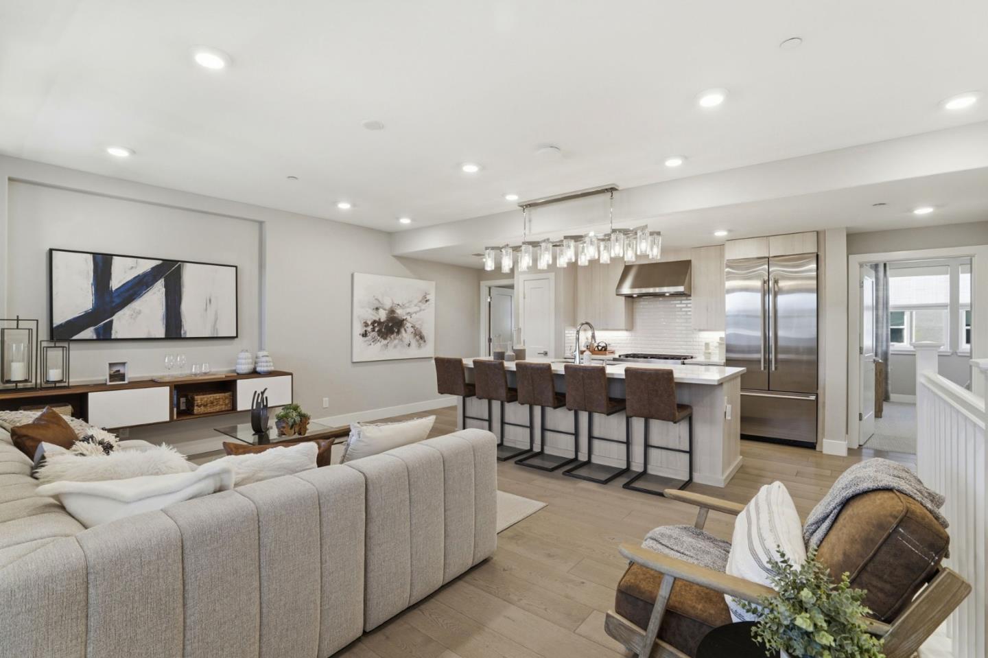 Photo #2: ML82039343 Listing: Photo #2