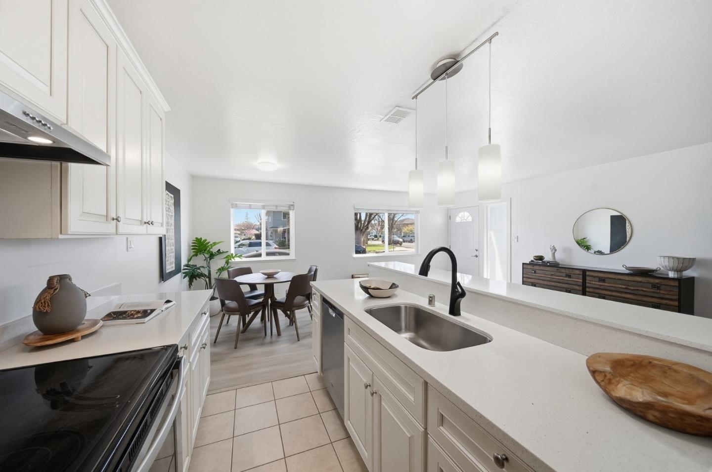 Photo #11: ML82039345 Listing: Photo #11