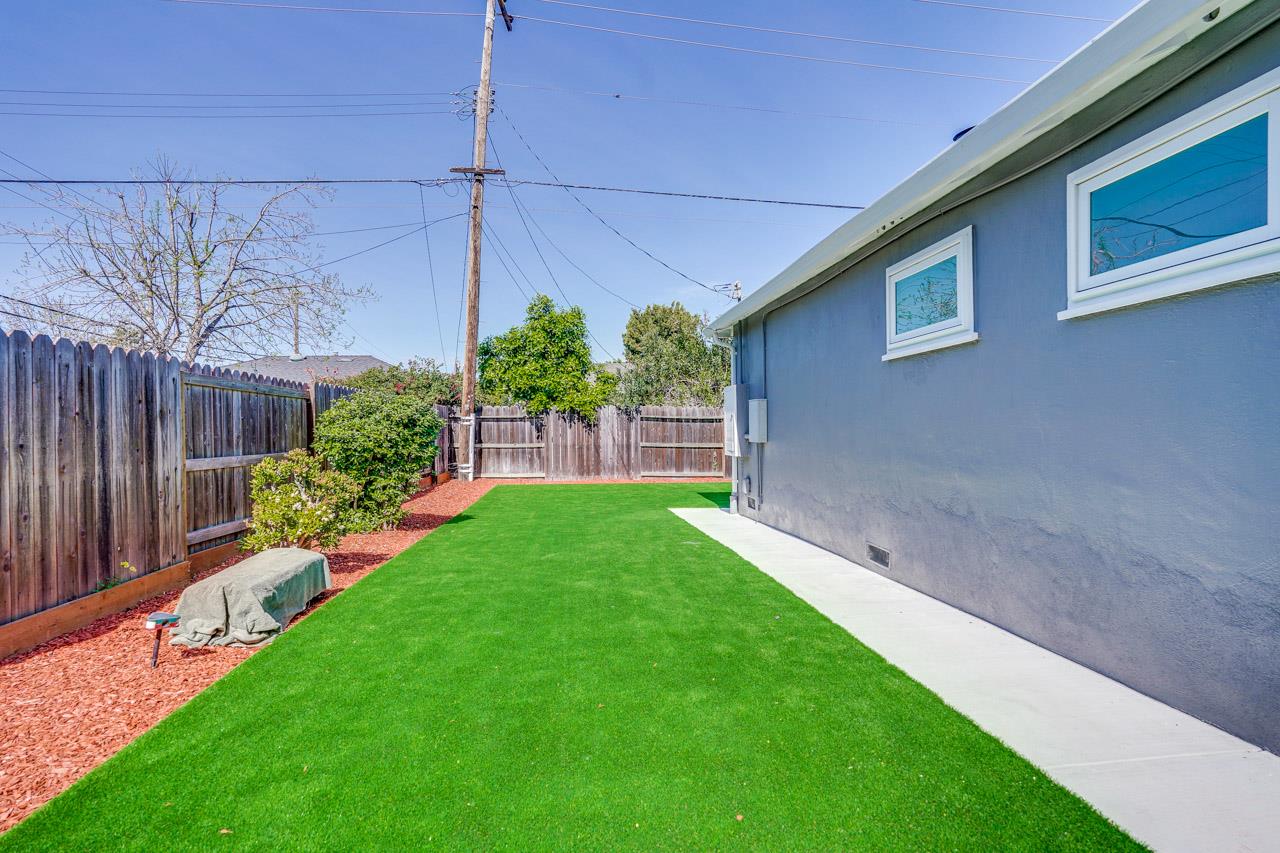 Detail Gallery Image 30 of 36 For 3423 Fowler Ave, Santa Clara,  CA 95051 - 3 Beds | 2 Baths