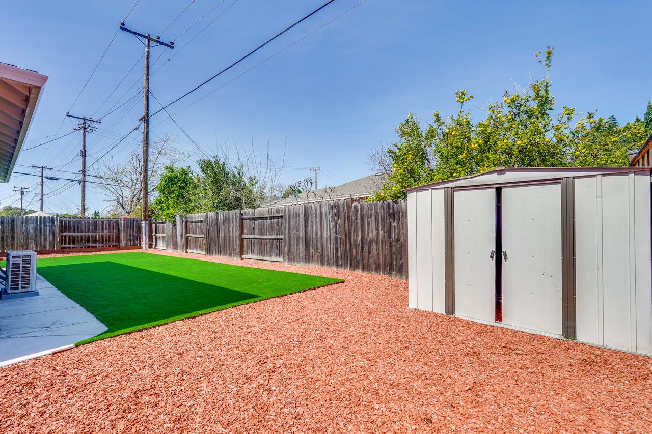 Detail Gallery Image 34 of 36 For 3423 Fowler Ave, Santa Clara,  CA 95051 - 3 Beds | 2 Baths