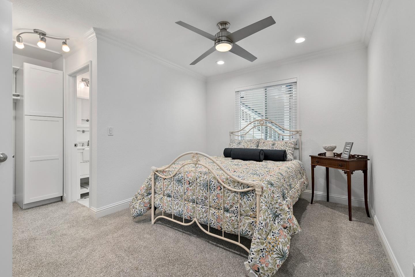 Photo #10: ML82039348 Listing: Photo #10