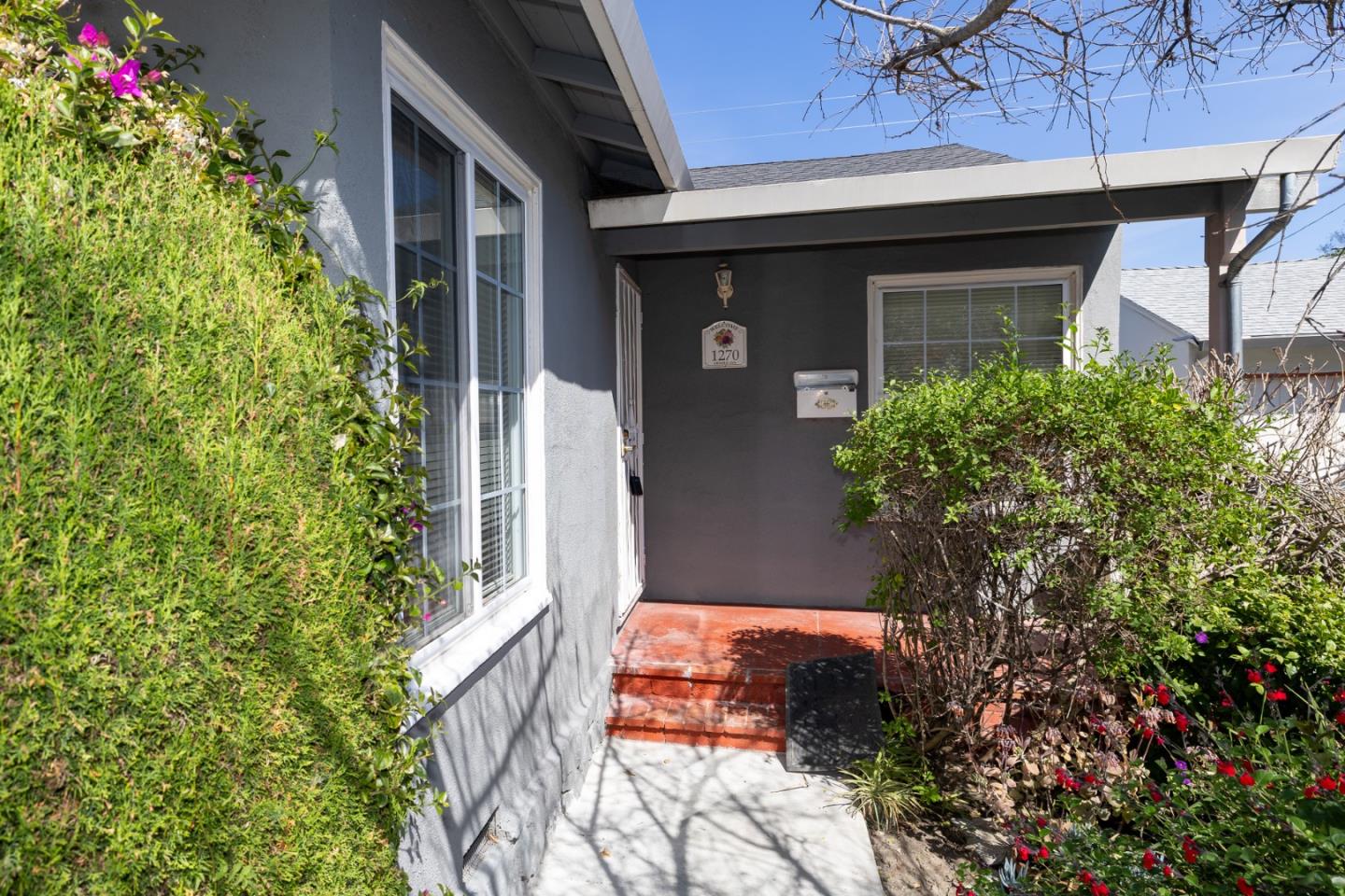 Detail Gallery Image 2 of 23 For 1270 Arnold Ave, San Jose,  CA 95110 - 3 Beds | 2 Baths