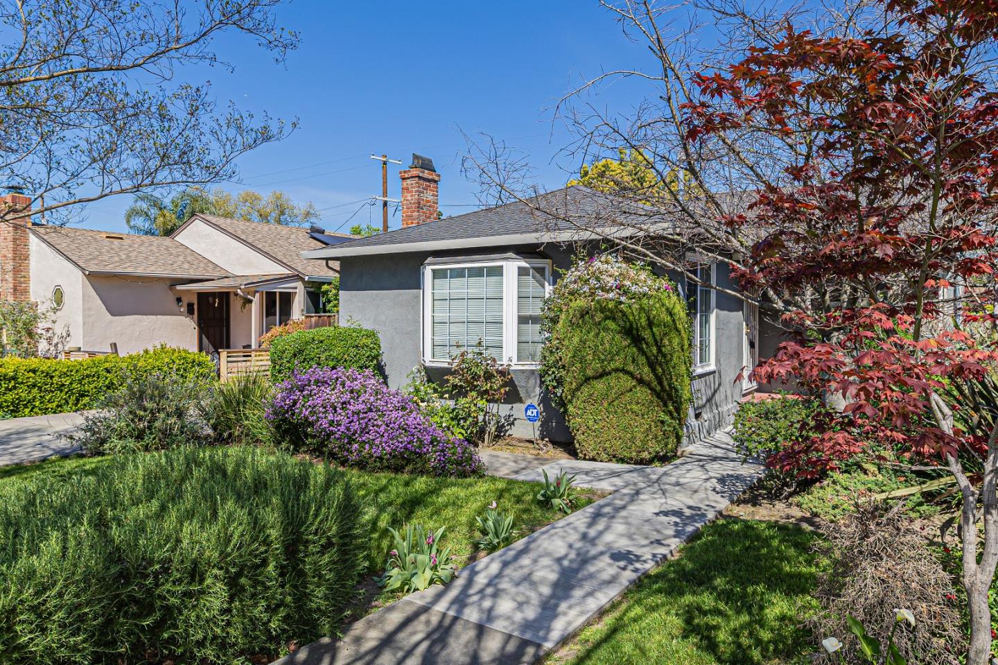 Detail Gallery Image 4 of 23 For 1270 Arnold Ave, San Jose,  CA 95110 - 3 Beds | 2 Baths