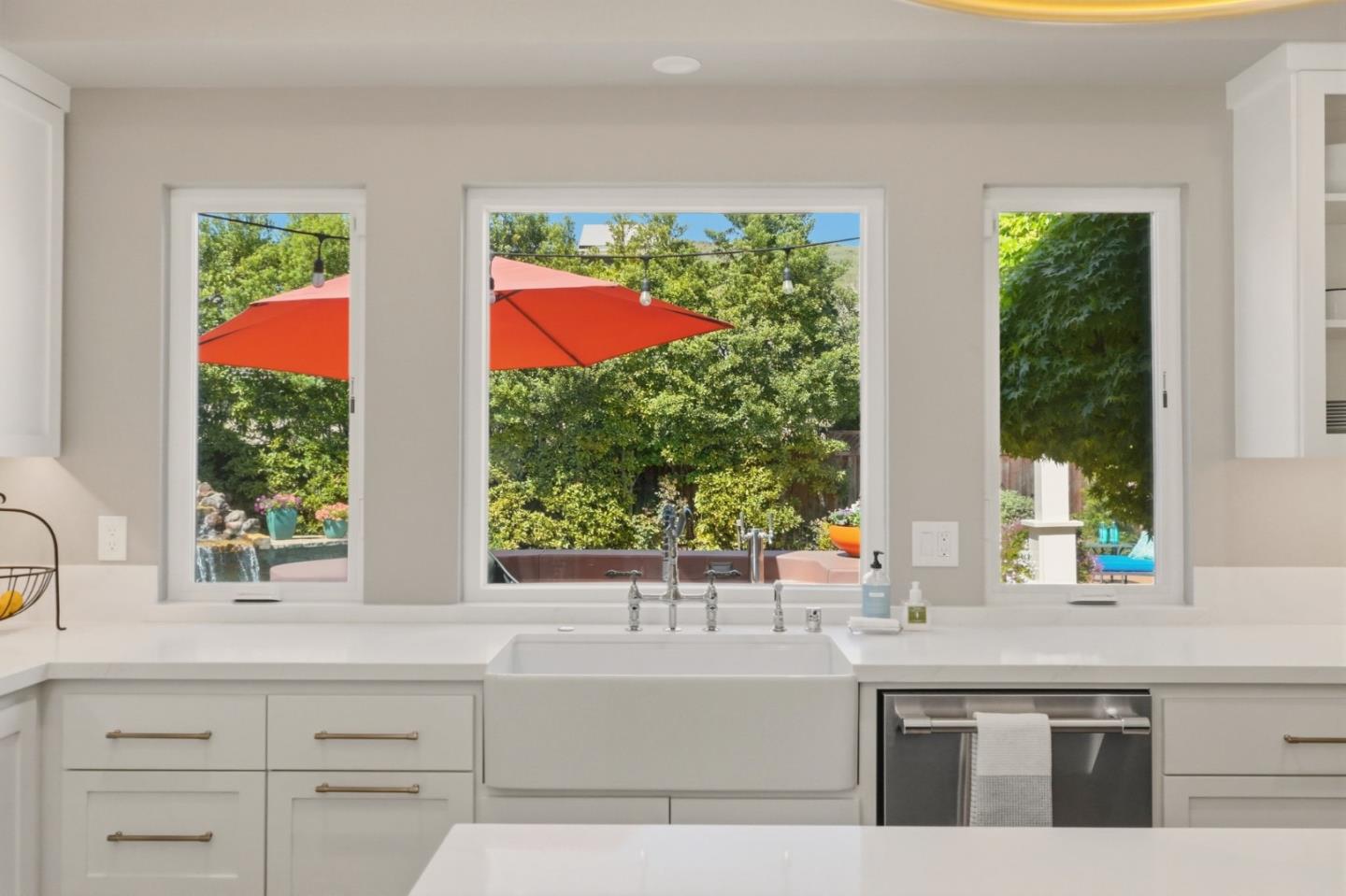 Detail Gallery Image 18 of 57 For 651 Llagas Vista Dr, Morgan Hill,  CA 95037 - 4 Beds | 3/1 Baths