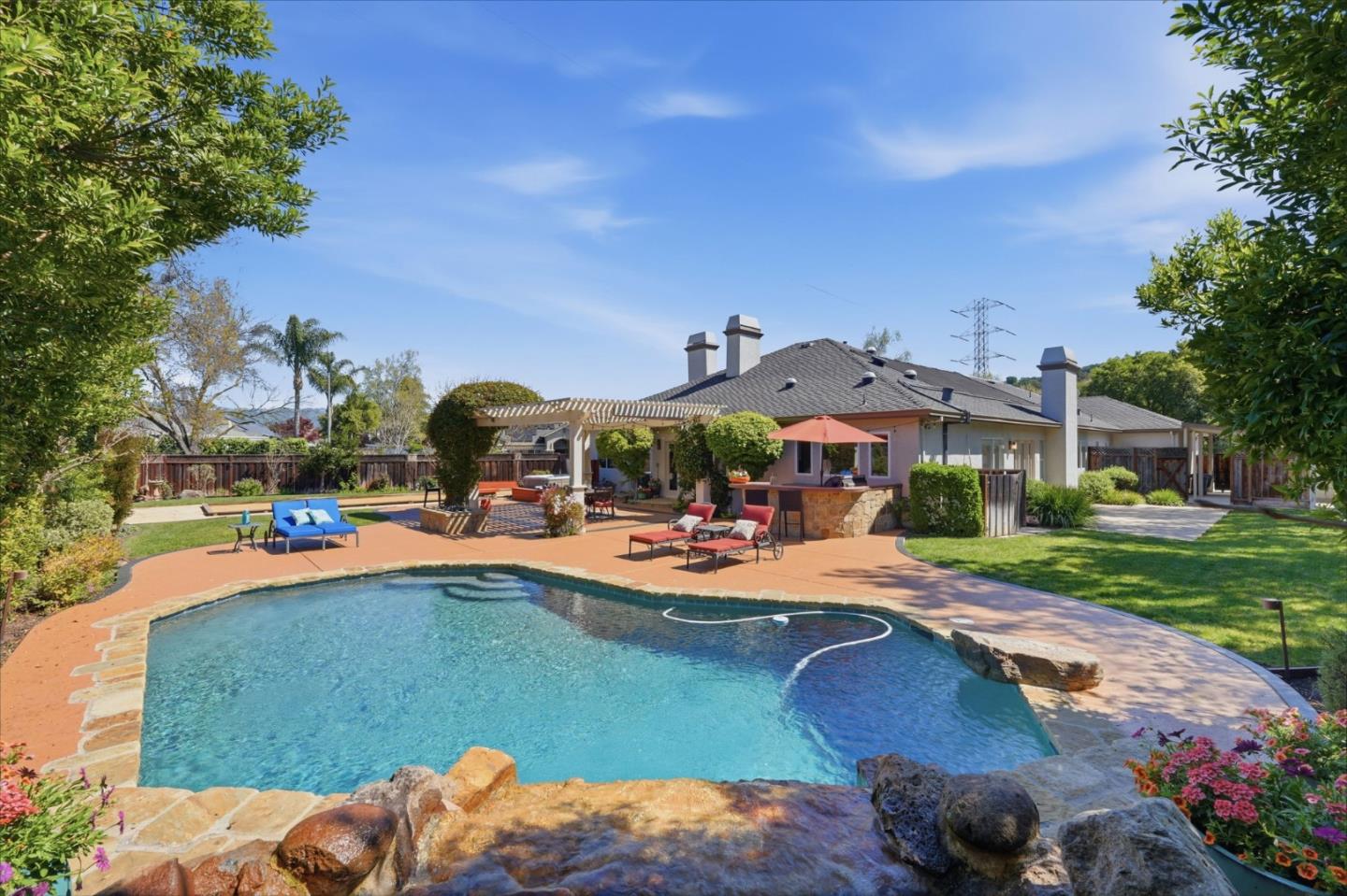 Detail Gallery Image 47 of 57 For 651 Llagas Vista Dr, Morgan Hill,  CA 95037 - 4 Beds | 3/1 Baths