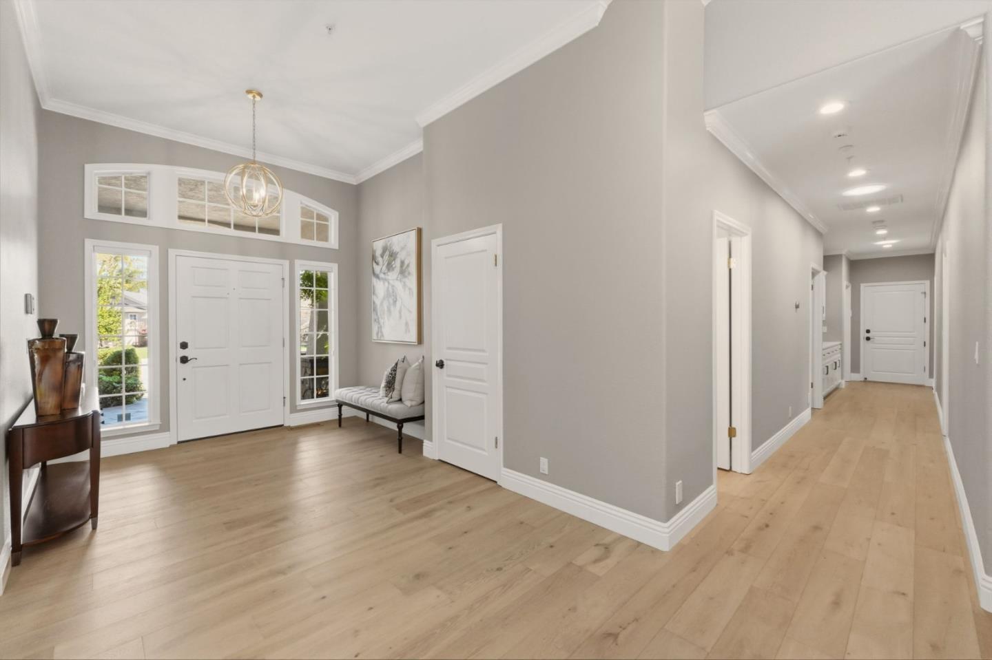 Detail Gallery Image 9 of 57 For 651 Llagas Vista Dr, Morgan Hill,  CA 95037 - 4 Beds | 3/1 Baths