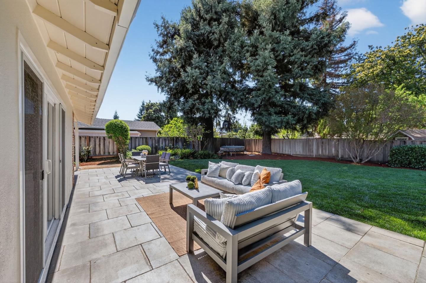 Detail Gallery Image 32 of 53 For 13411 Pastel Ln, Mountain View,  CA 94040 - 3 Beds | 2 Baths