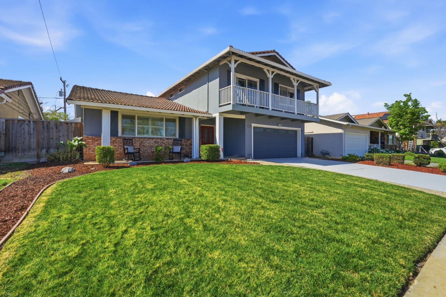 Detail Gallery Image 2 of 43 For 4841 Tonino Dr, San Jose,  CA 95136 - 4 Beds | 2/1 Baths