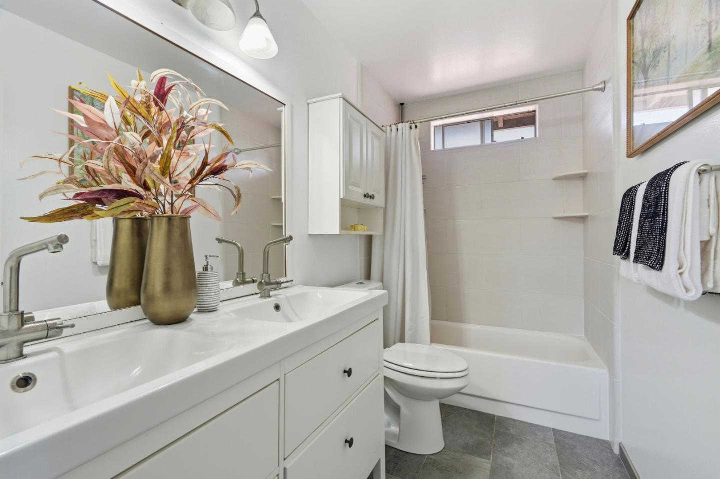 Detail Gallery Image 32 of 43 For 4841 Tonino Dr, San Jose,  CA 95136 - 4 Beds | 2/1 Baths