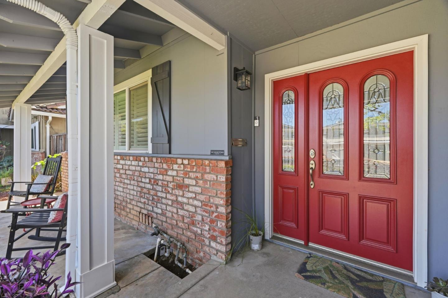 Detail Gallery Image 4 of 43 For 4841 Tonino Dr, San Jose,  CA 95136 - 4 Beds | 2/1 Baths