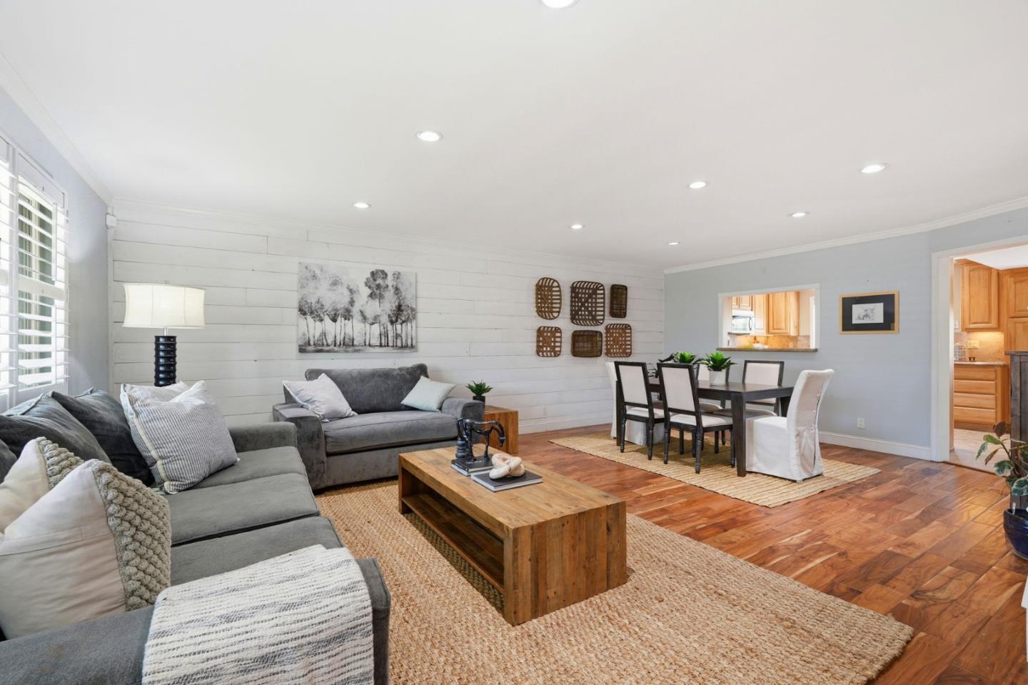 Detail Gallery Image 6 of 43 For 4841 Tonino Dr, San Jose,  CA 95136 - 4 Beds | 2/1 Baths