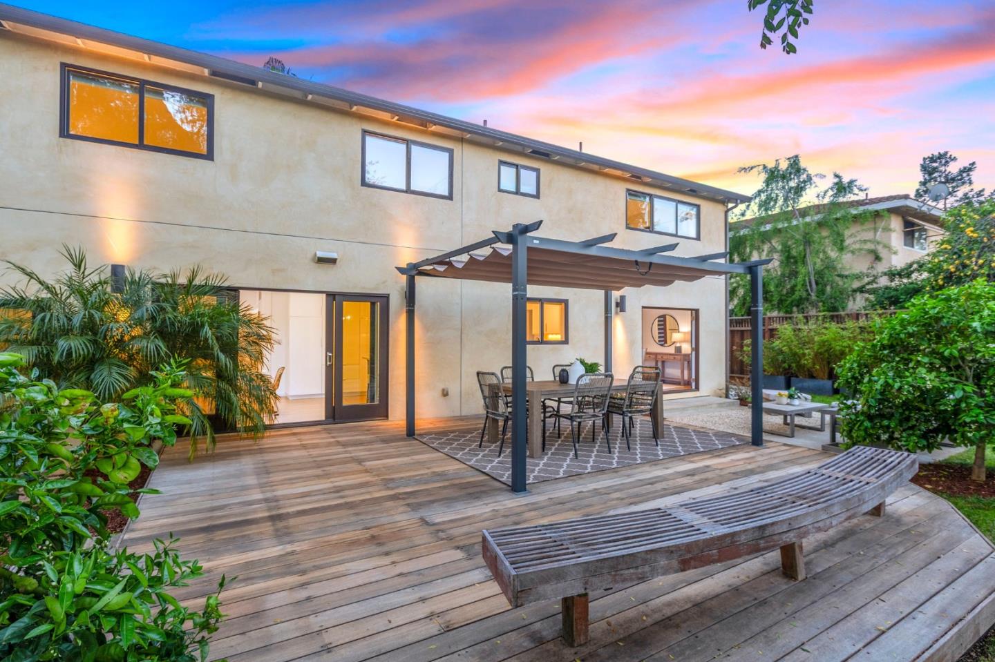 Detail Gallery Image 44 of 58 For 2524 Sun Mor Ave, Mountain View,  CA 94040 - 5 Beds | 2/1 Baths