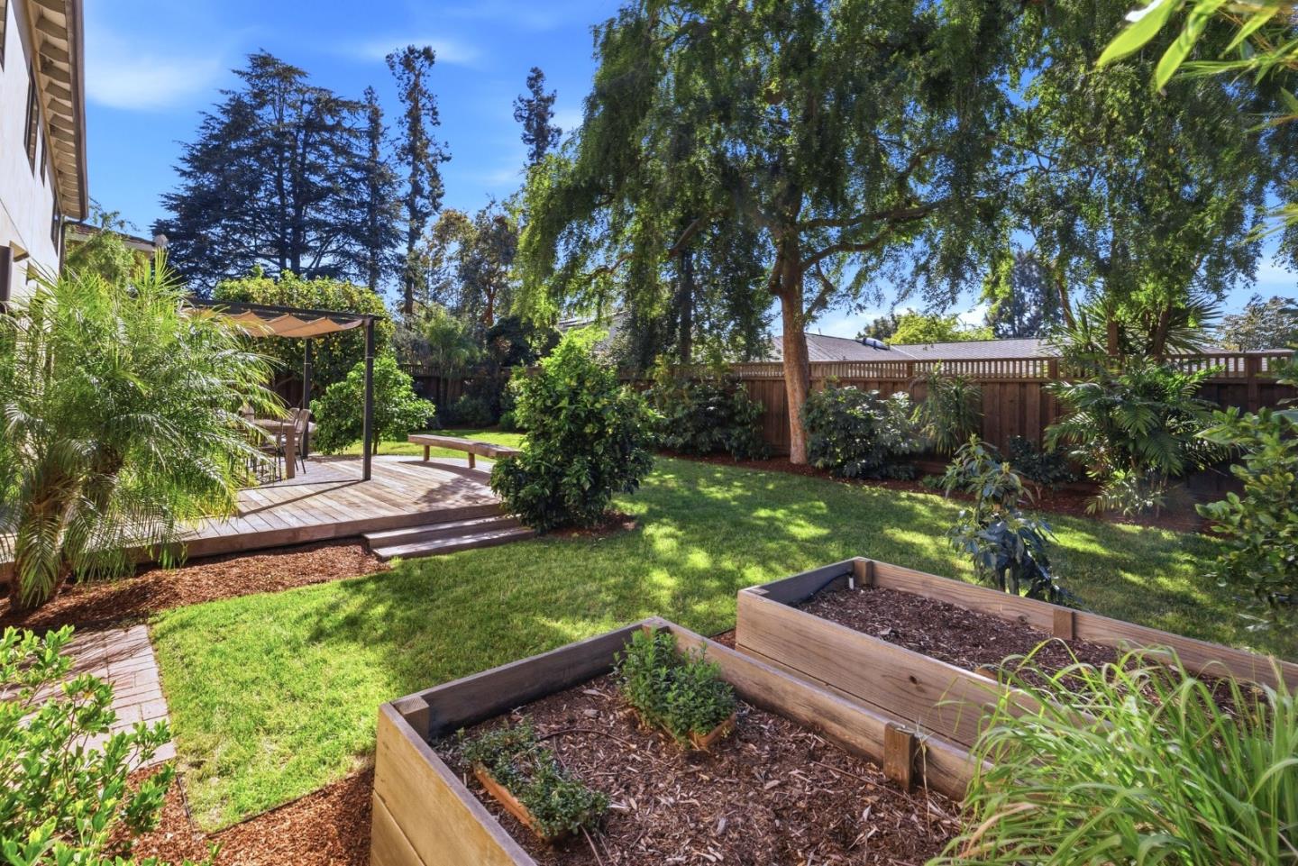 Detail Gallery Image 49 of 58 For 2524 Sun Mor Ave, Mountain View,  CA 94040 - 5 Beds | 2/1 Baths