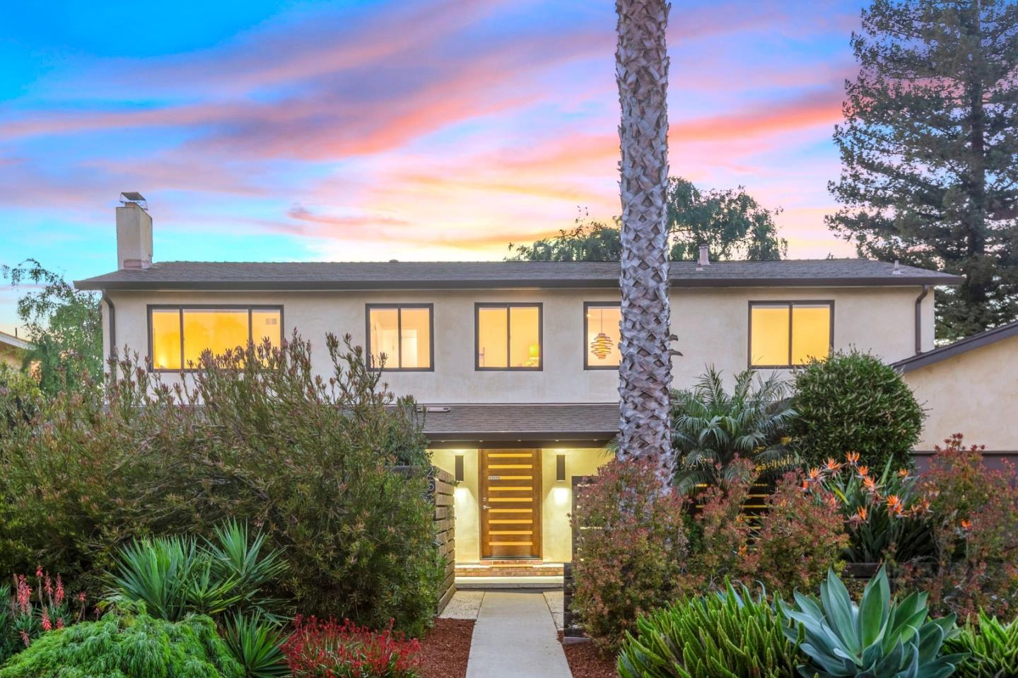 Detail Gallery Image 5 of 58 For 2524 Sun Mor Ave, Mountain View,  CA 94040 - 5 Beds | 2/1 Baths