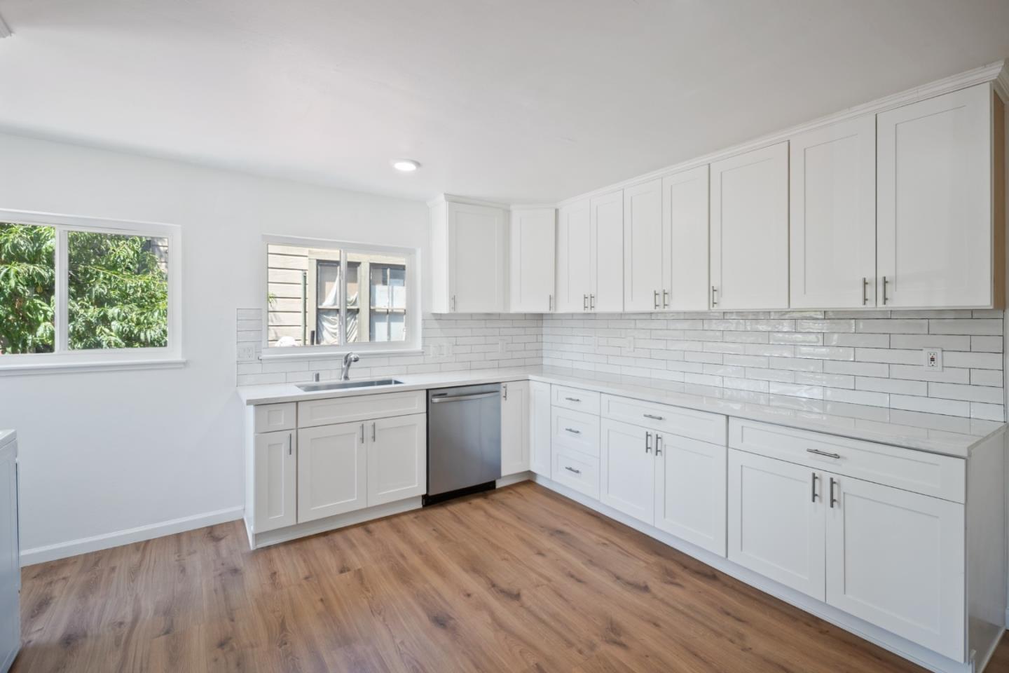 Detail Gallery Image 10 of 35 For 334 N 15th St, San Jose,  CA 95112 - 4 Beds | 3 Baths