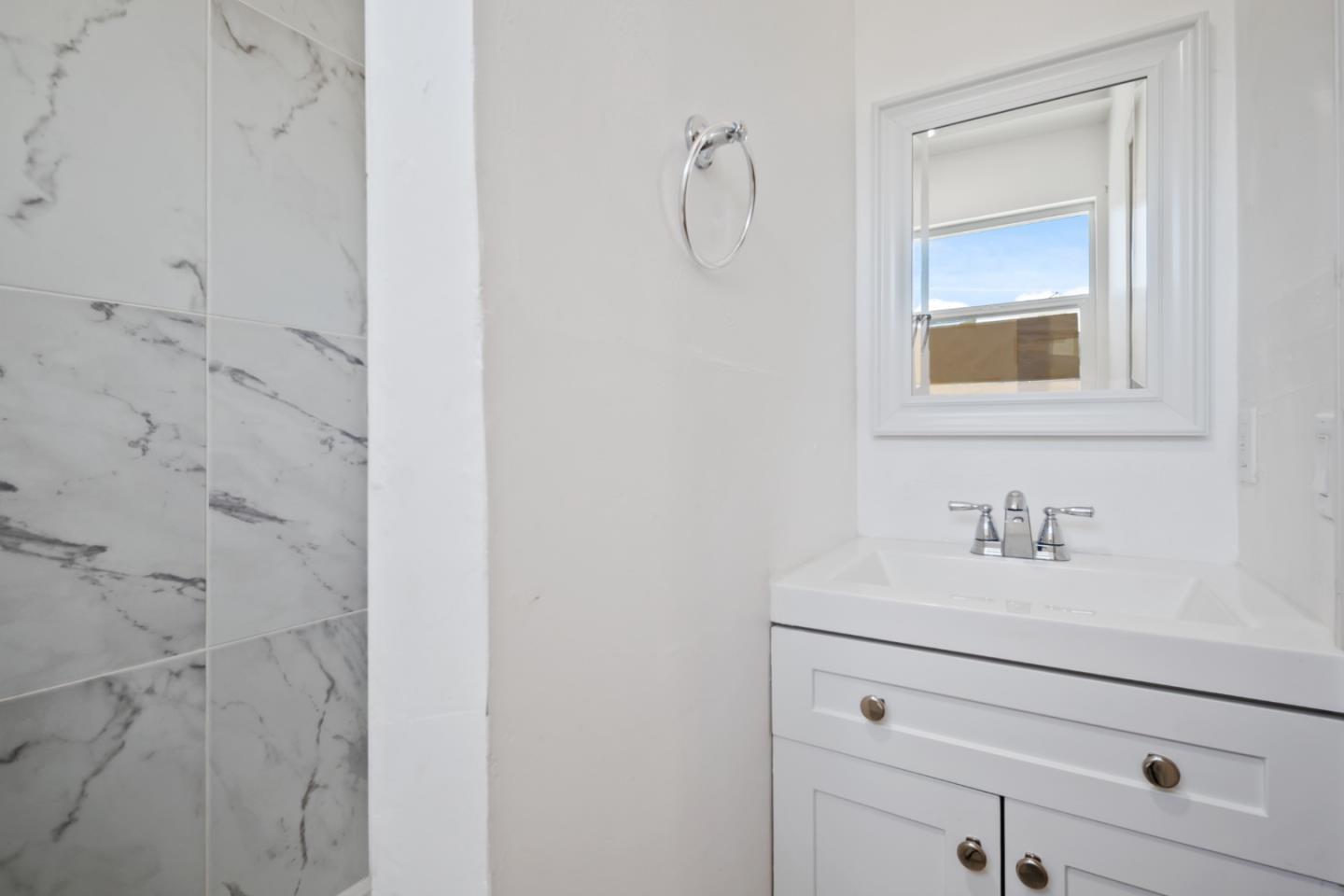 Detail Gallery Image 12 of 35 For 334 N 15th St, San Jose,  CA 95112 - 4 Beds | 3 Baths