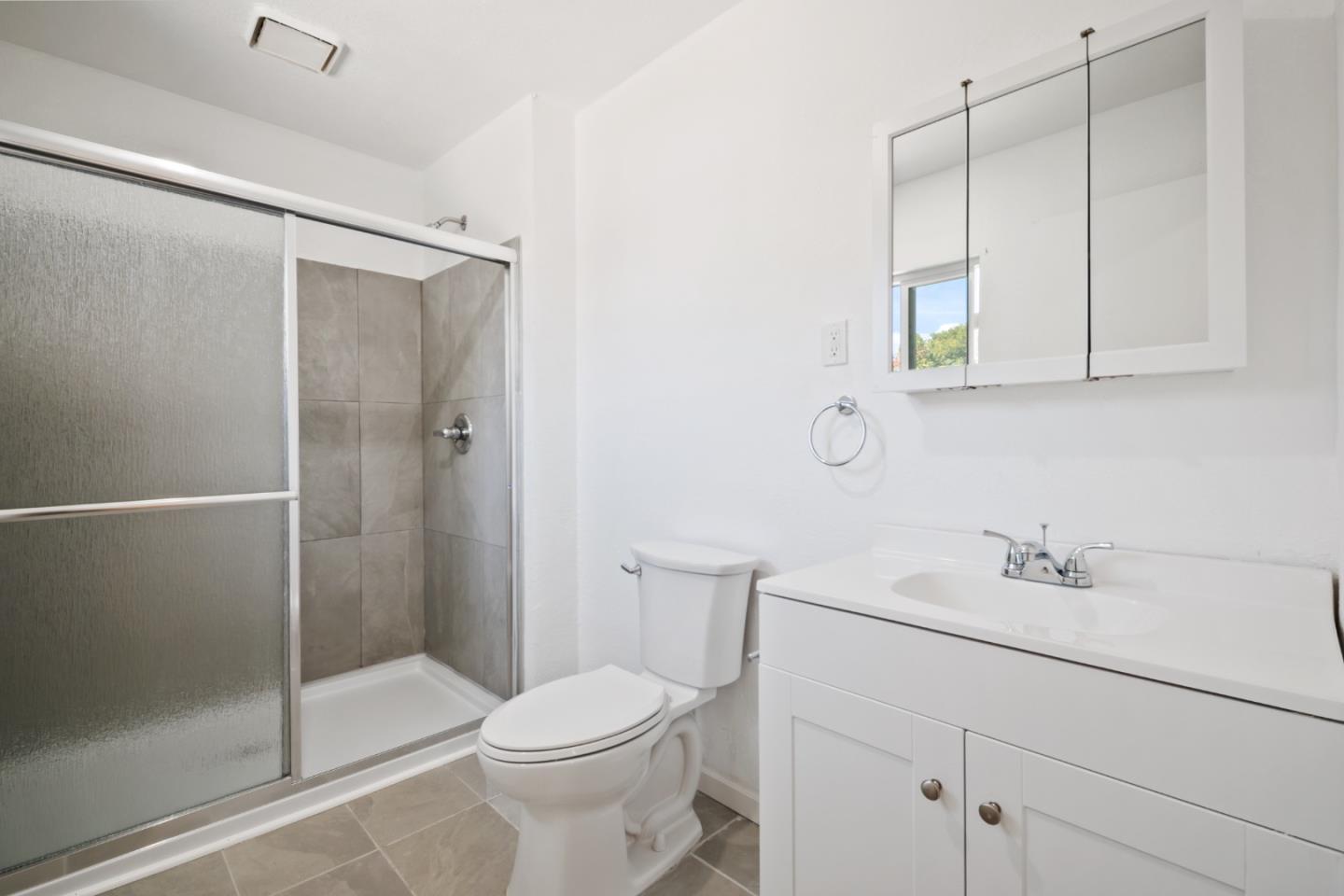 Detail Gallery Image 22 of 35 For 334 N 15th St, San Jose,  CA 95112 - 4 Beds | 3 Baths