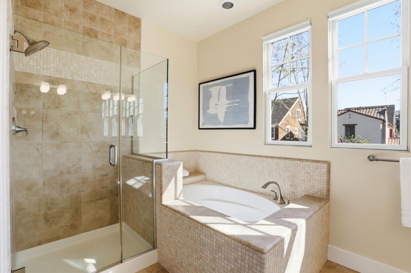 Detail Gallery Image 11 of 22 For 948 Rincon St, Mountain View,  CA 94040 - 4 Beds | 3 Baths