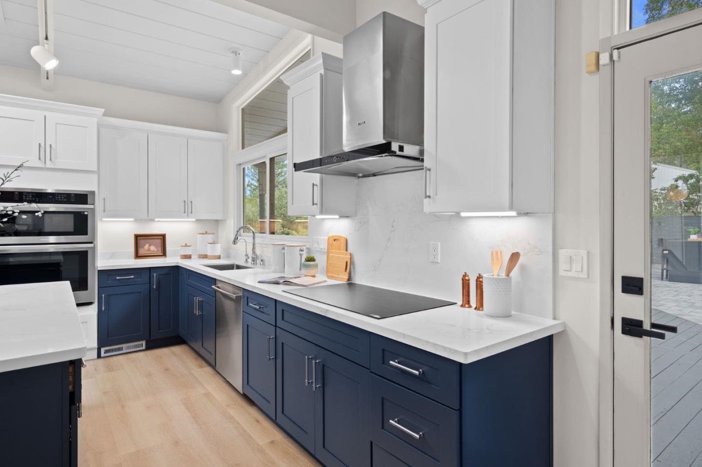 Detail Gallery Image 11 of 35 For 2987 Alexis Dr, Palo Alto,  CA 94304 - 4 Beds | 3/1 Baths