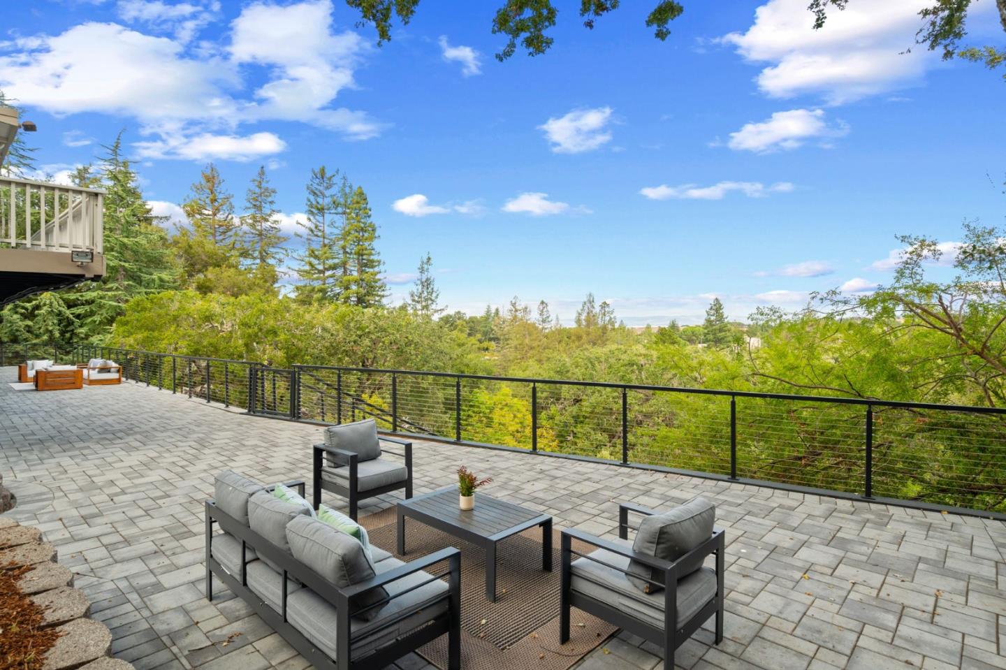 Detail Gallery Image 29 of 35 For 2987 Alexis Dr, Palo Alto,  CA 94304 - 4 Beds | 3/1 Baths