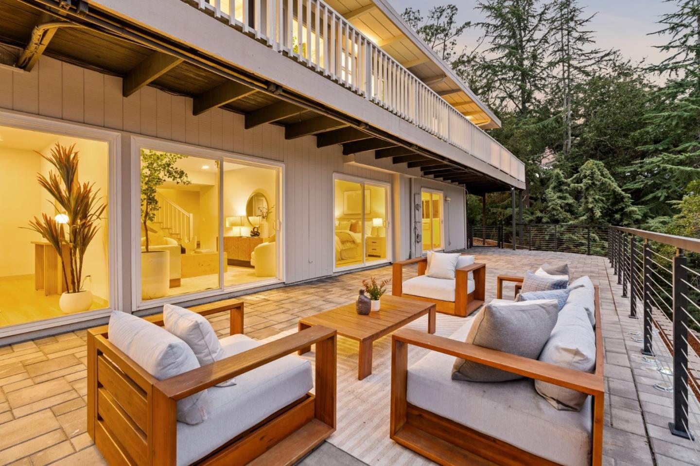 Detail Gallery Image 34 of 35 For 2987 Alexis Dr, Palo Alto,  CA 94304 - 4 Beds | 3/1 Baths