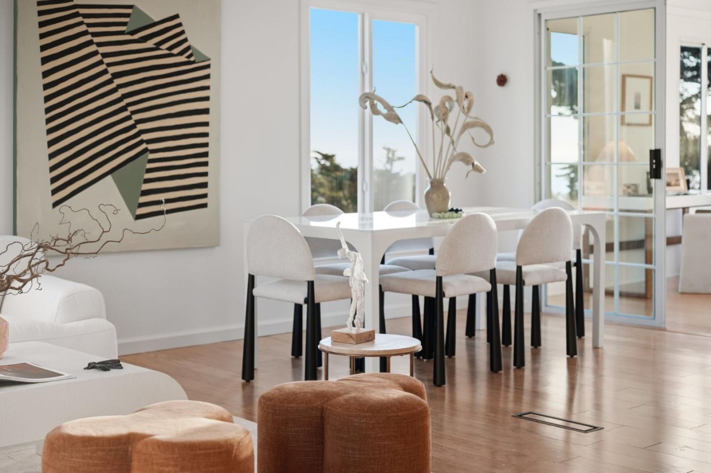 Detail Gallery Image 10 of 76 For 14 Cragmont Ct, Pacifica,  CA 94044 - 3 Beds | 2 Baths