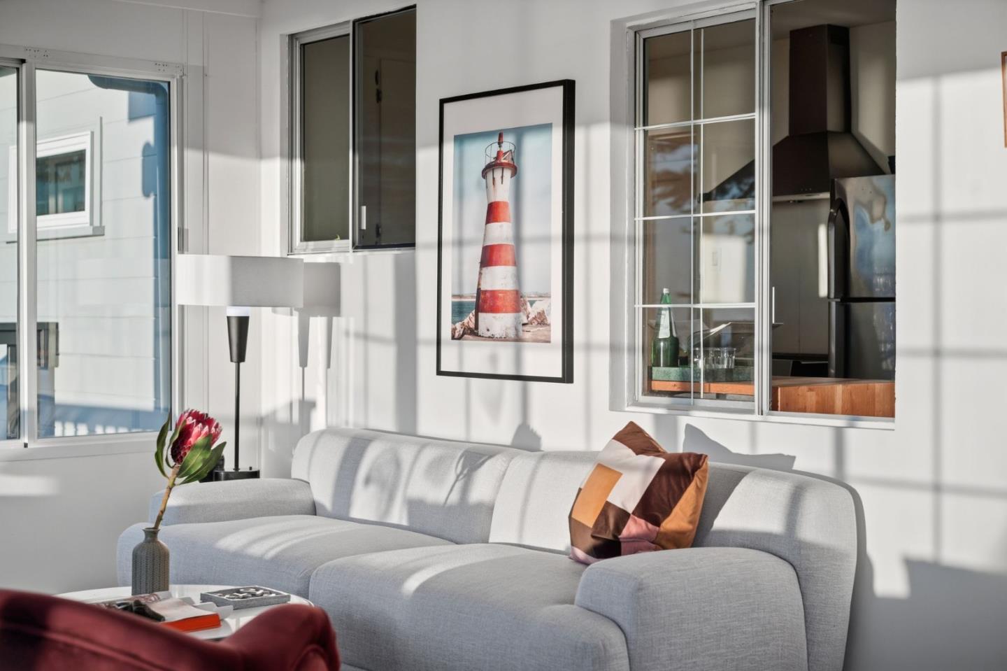 Detail Gallery Image 17 of 76 For 14 Cragmont Ct, Pacifica,  CA 94044 - 3 Beds | 2 Baths